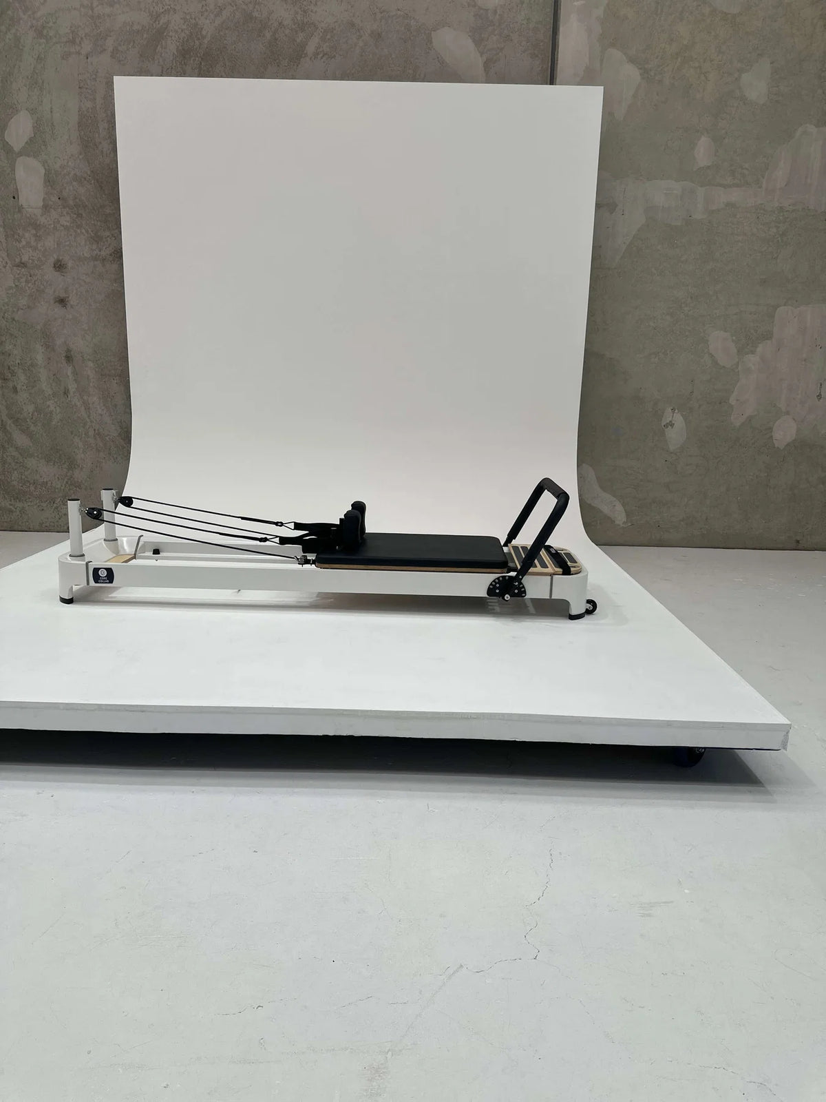 Queen 2.0 Studio Pilates Reformer – 5-Spring Pilates Equipment