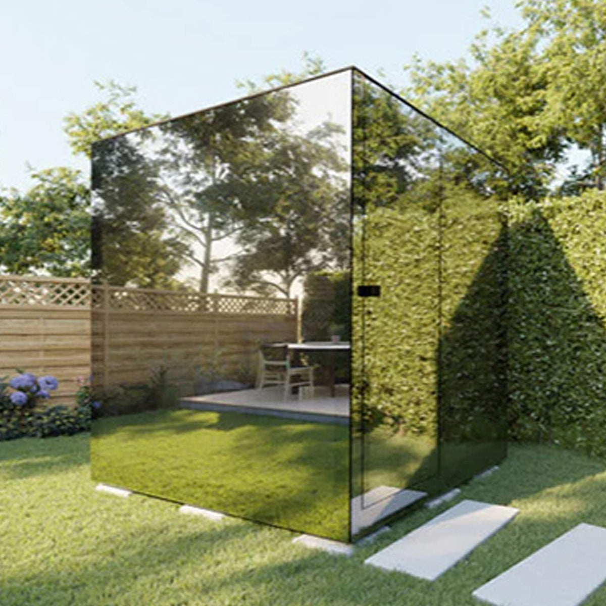 Vue 4-Person Outdoor Mirrored Glass Sauna