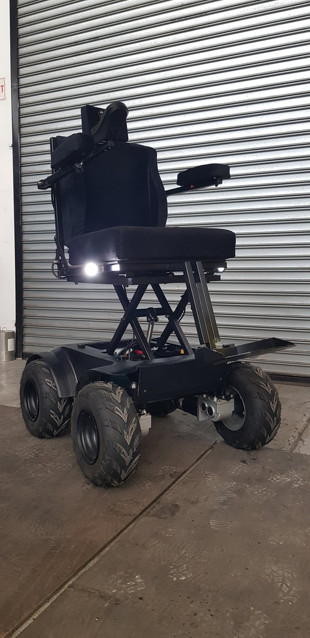 Stealth Extreme 4x4 All Terrain Power Chair