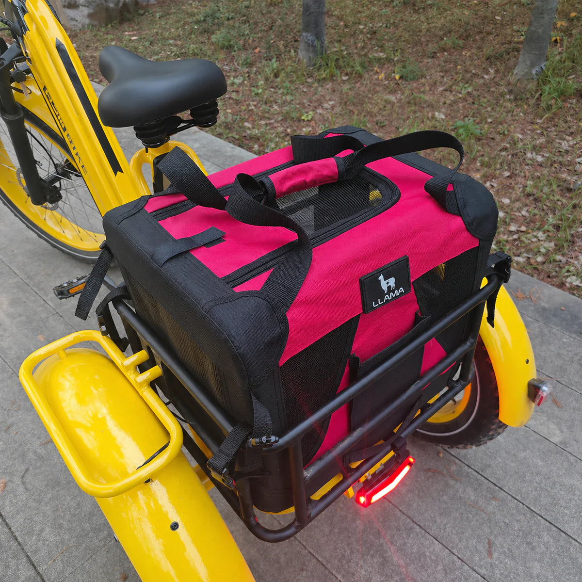 LLAMA Trike Rear Pet Carrier