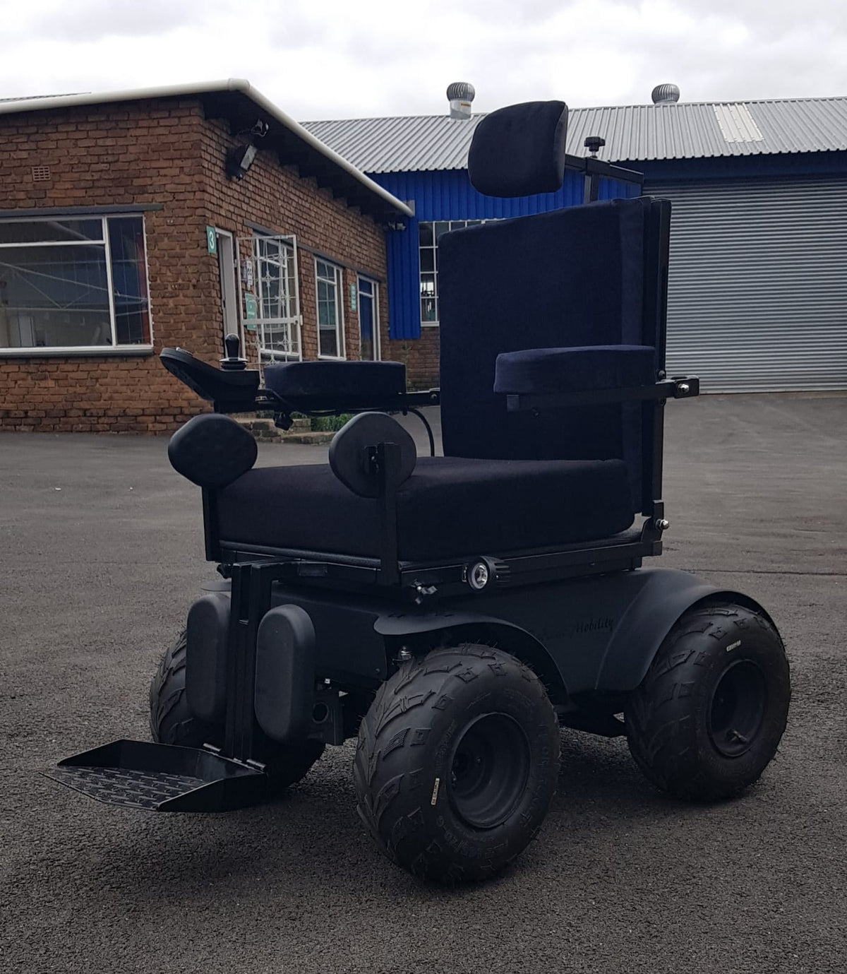 Stealth Extreme 4x4 All Terrain Power Chair