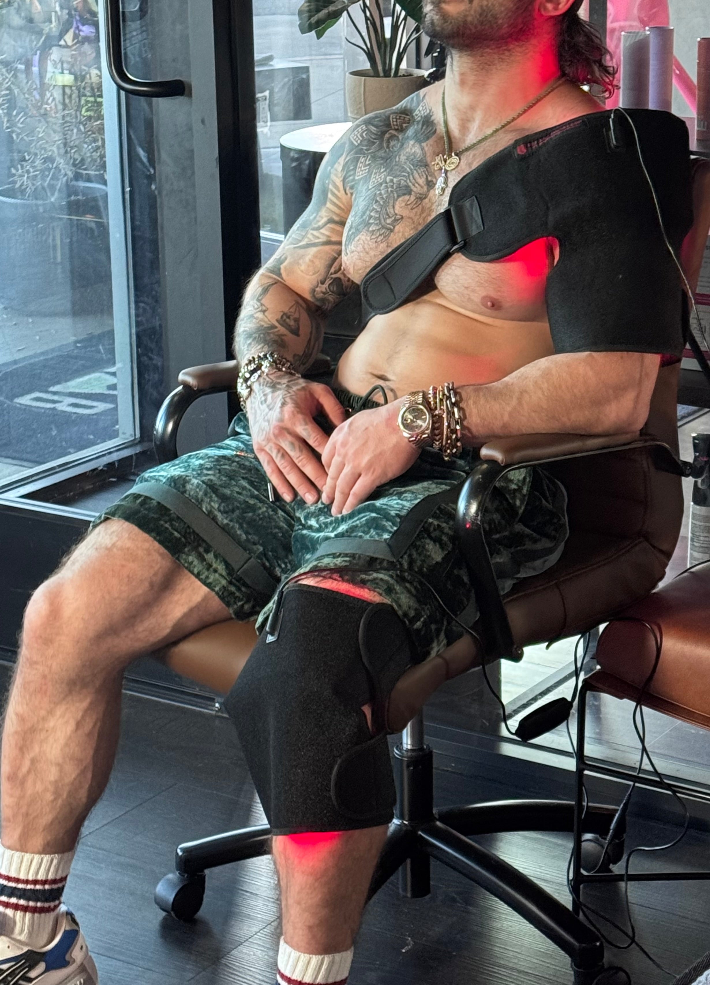 Red Light 3-in-1 Pad – Pain Relief & Recovery | 540 LEDs + 12V Car Adapter