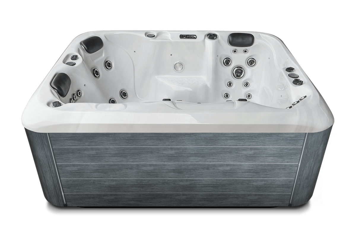 Kouri Luxury Hot Tub