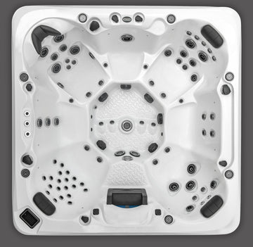 Mauna Kea Luxury Hot Tub