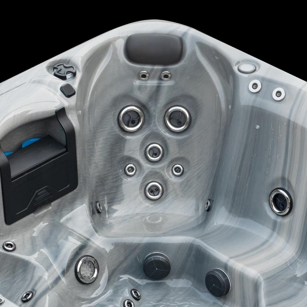 Glencoe Luxury Hot Tub