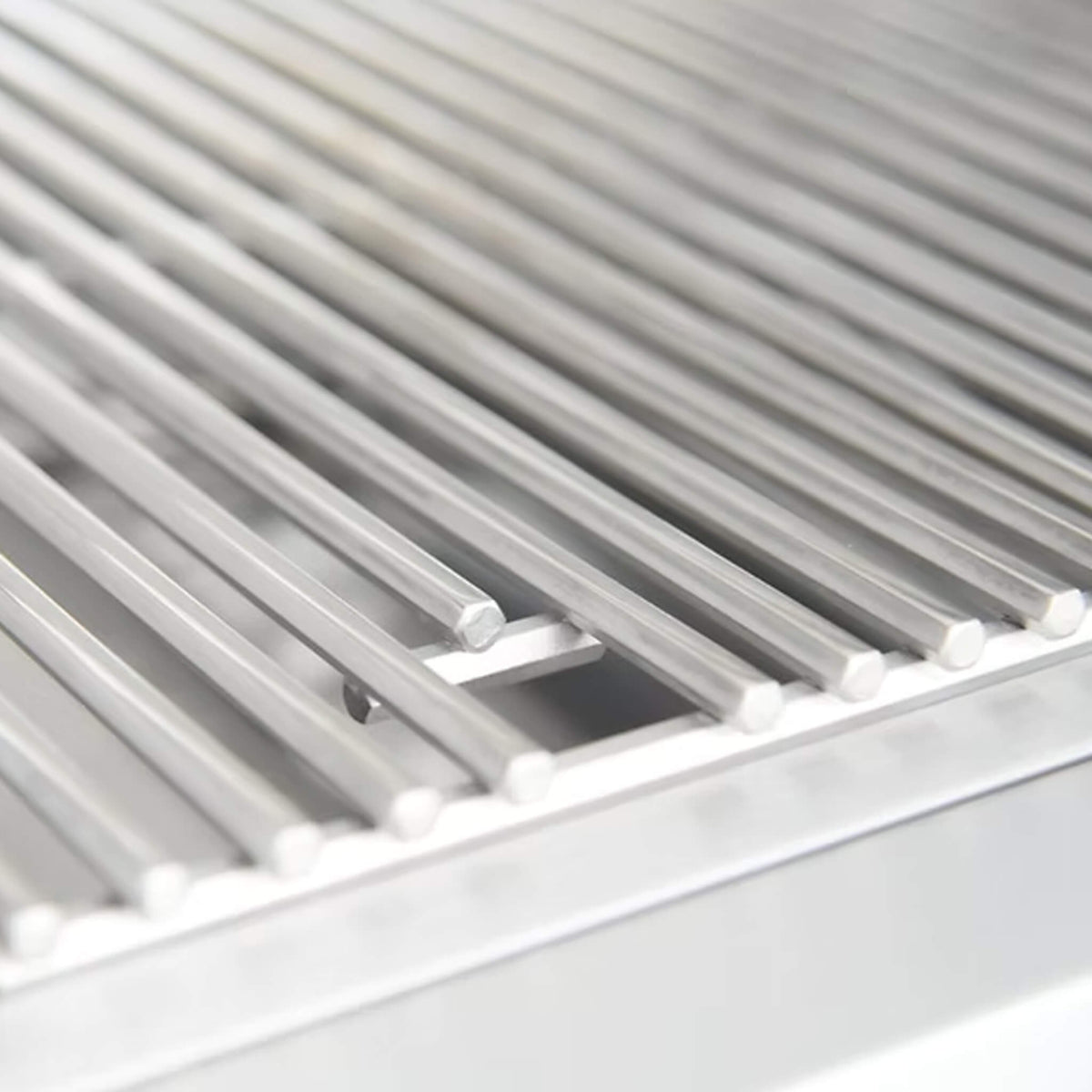32-Inch Premium 72K BTU Professional 4-Burner Built-In Gas Grill
