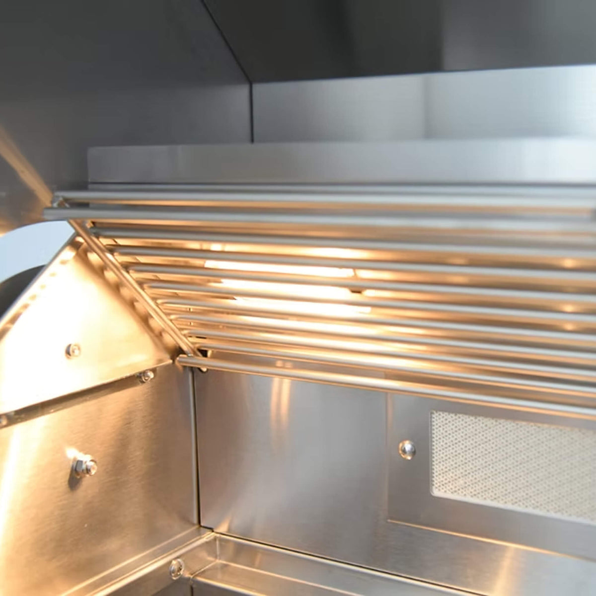 32-Inch Premium 72K BTU Professional 4-Burner Built-In Gas Grill