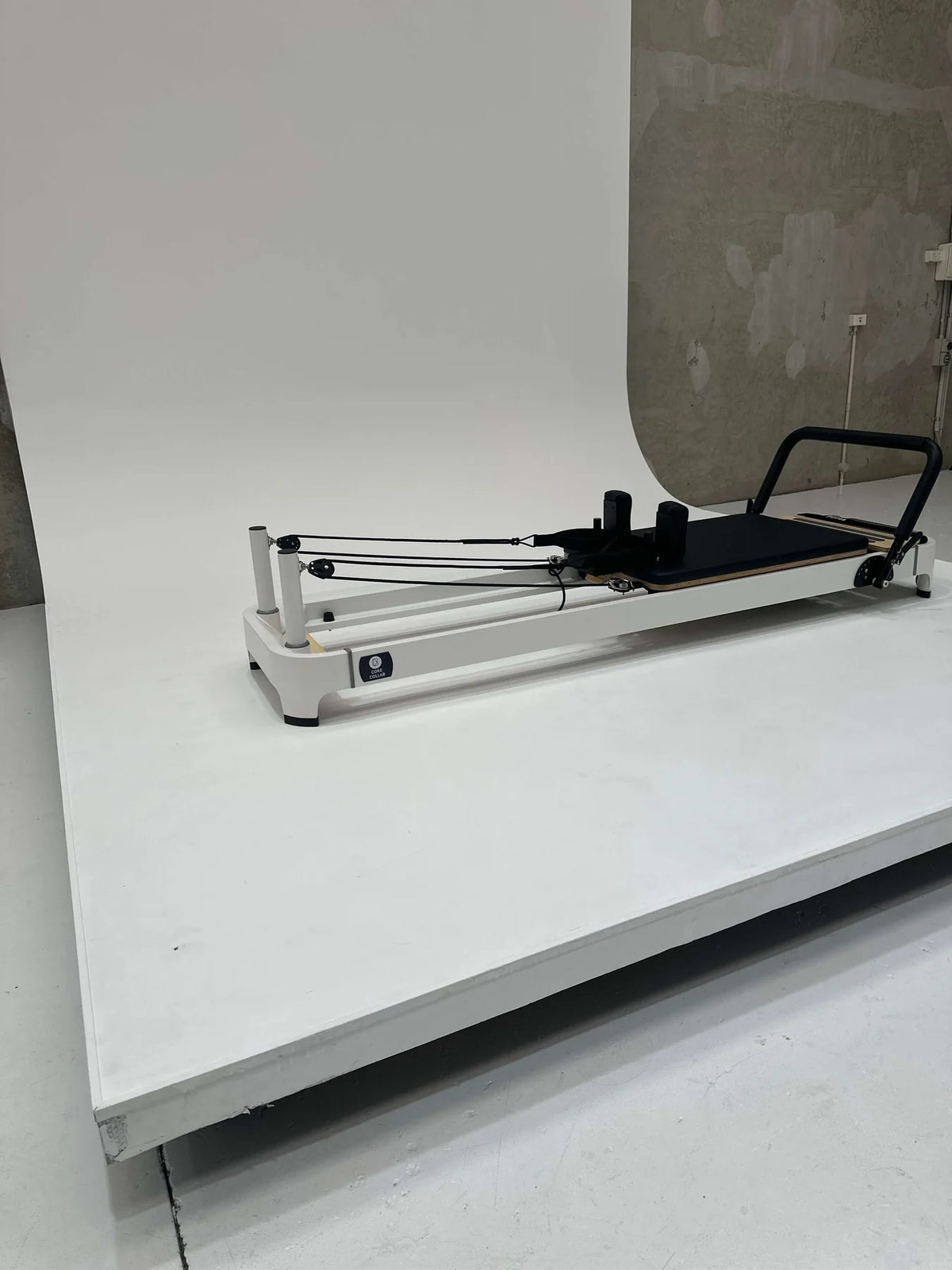 Queen 2.0 Studio Pilates Reformer – 5-Spring Pilates Equipment