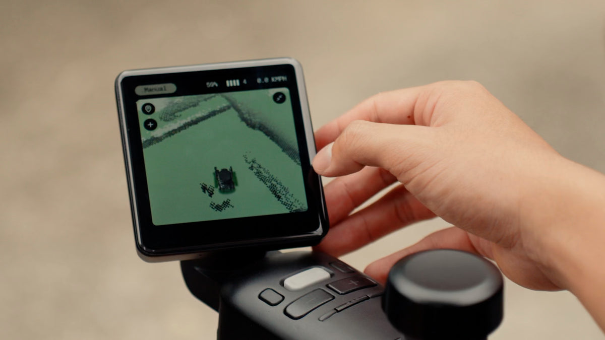 Strutt ev¹ Smart Electric Mobility Vehicle – Quad-Drive & Intelligent Navigation