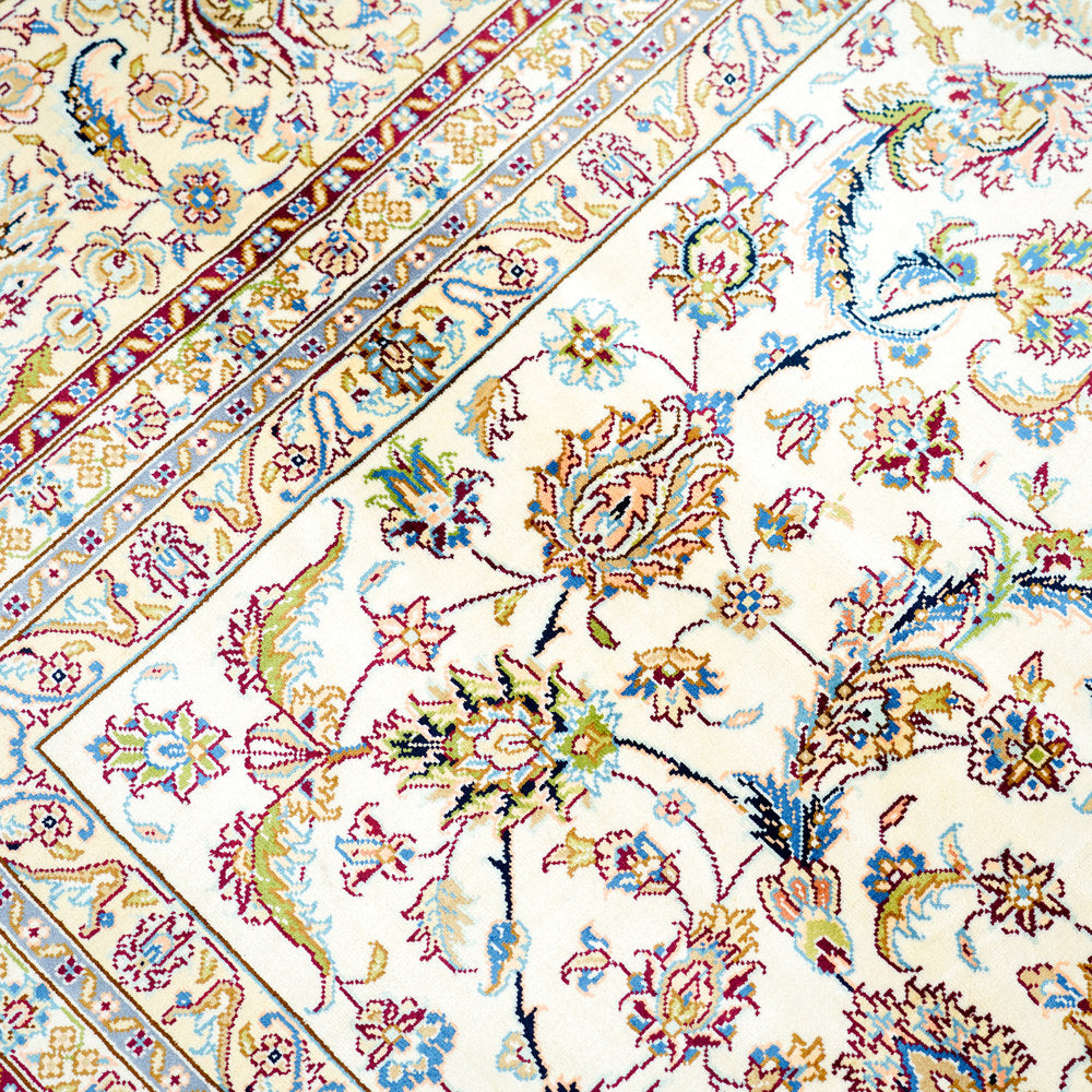 Ivory and Pastel Floral Medallion Hand Knotted Silk Rug 6x9ft