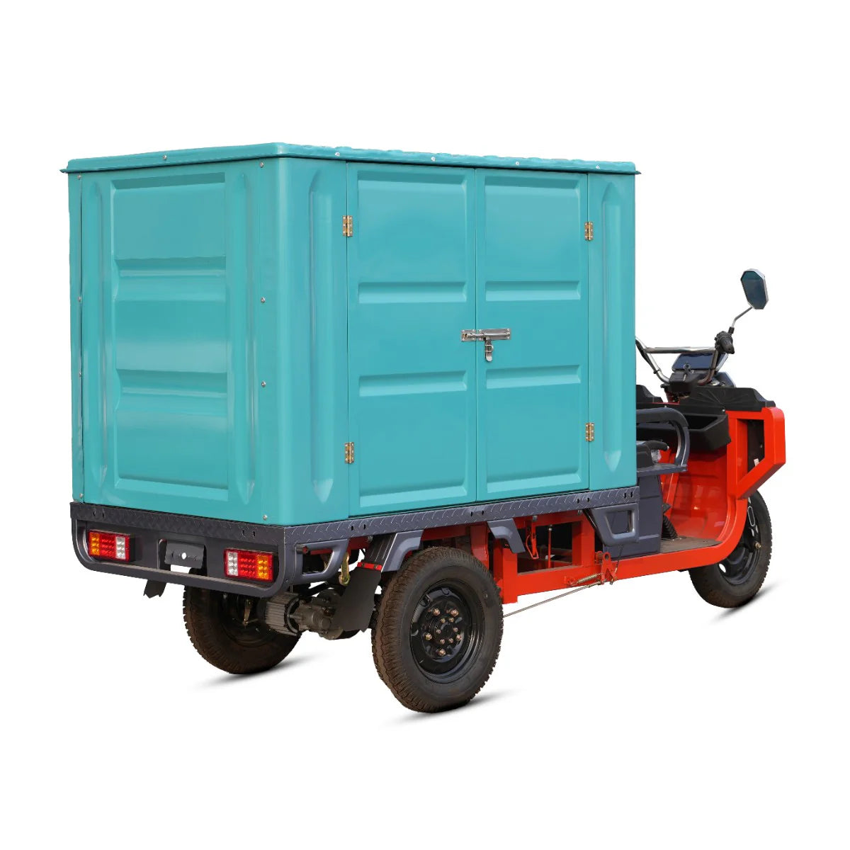 LLAMA Truck Custom Cargo Box – Enclosed Utility Bed