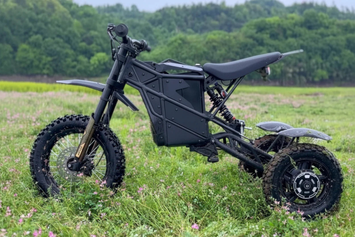 LLAMA Talon Electric Dirt Trike