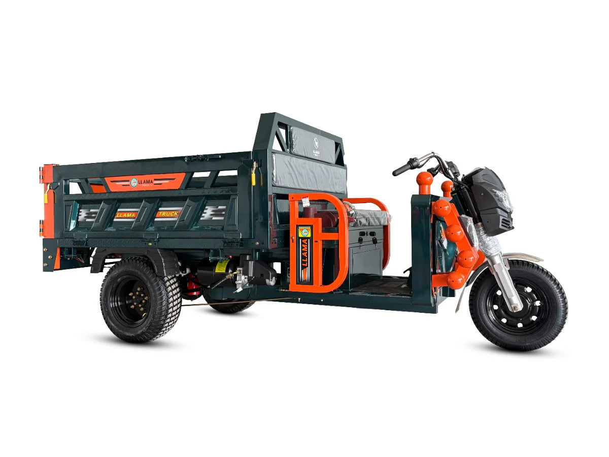 LLAMA Truck Thunder (Assembled in USA)