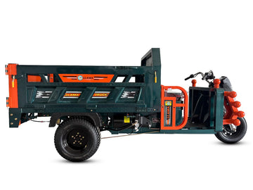LLAMA Truck Thunder (Assembled in USA)