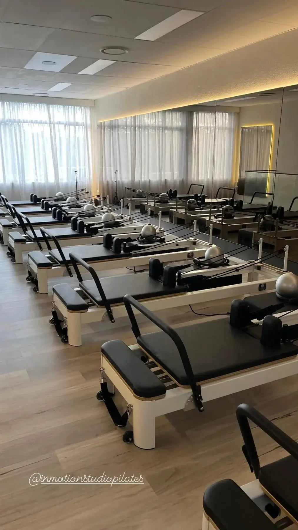 Queen Studio Pilates Reformer – Commercial-Grade Pilates Equipment