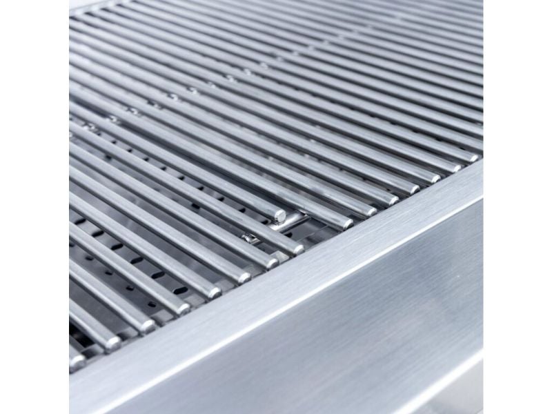 Summerset Sizzler 32-Inch 4-Burner Freestanding Gas Grill on Deluxe Cart